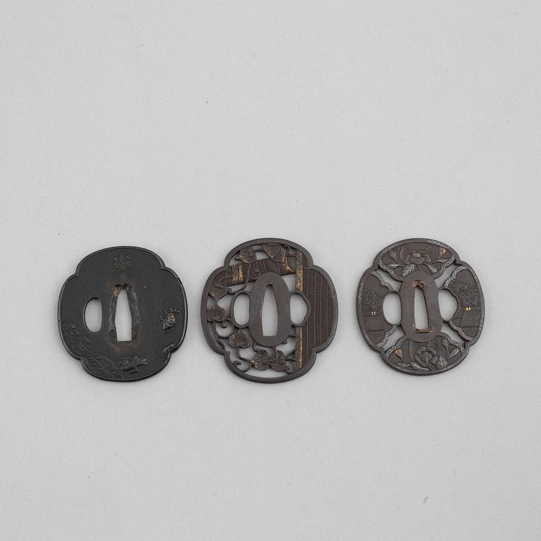 Tsuba, 3 pcs, Japan, mumei, Edo.