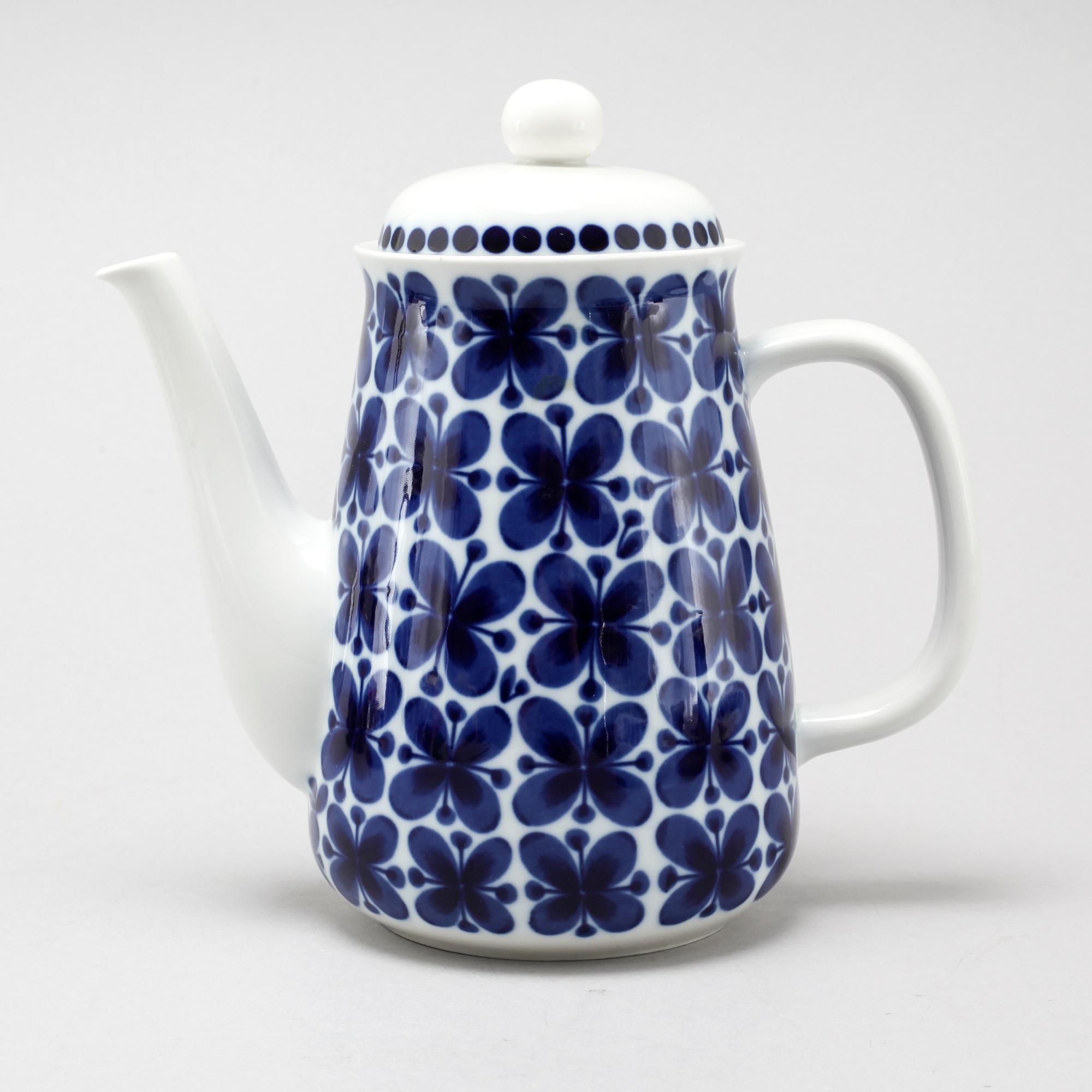 44 pieces of porcelain tableware by Marianne Westman, model "Mon Ami", for Rörstrand, 20th century.