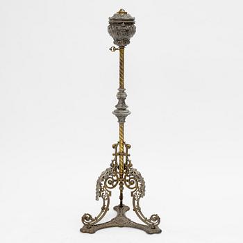 Floor oil lamp, circa 1900.