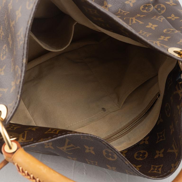 Louis Vuitton, an 'Artsy MM' handbag, 2013.