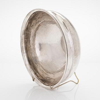 Tapio Wirkkala, skål, sterlingsilver, TW 278, Kultakeskus, Tavastehus 1970.