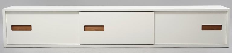 SIDEBOARD, "Funk", Per Söderberg, David Design, formgiven år 2000.