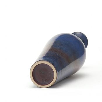 A Berndt Friberg stoneware vase, Gustavsberg studio, Sweden 1959.