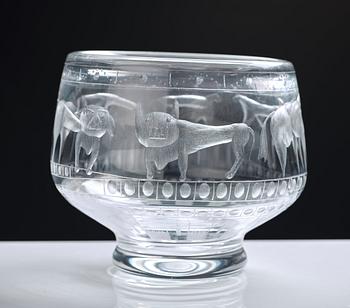 Erik Höglund, an engraved glass bowl, Boda, Sweden 1950's.