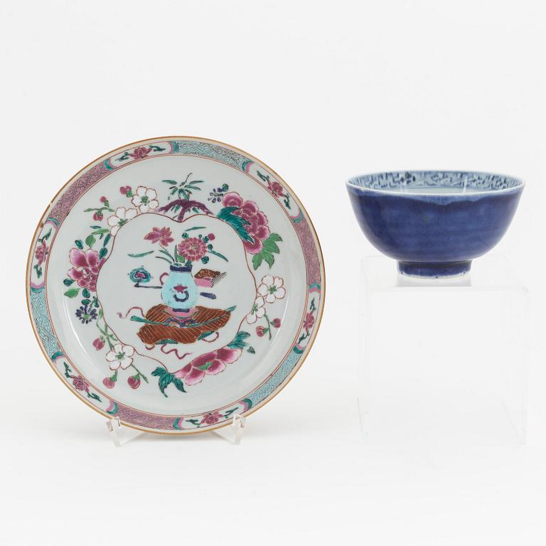 A Chinese porcelain bowl and dish, Ming dynasty 17th Century and Qing dynasty 18th/19th Century.