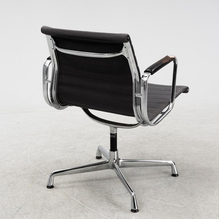 Charles & Ray Eames, EA 108 office chair, Vitra.