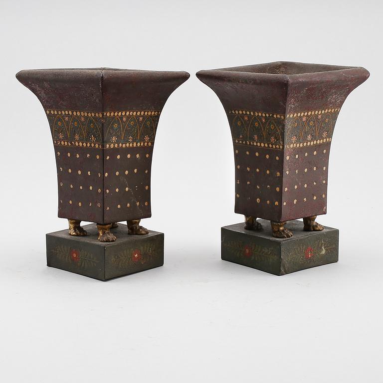 VASER, 1 par, plåt, 1800-tal.