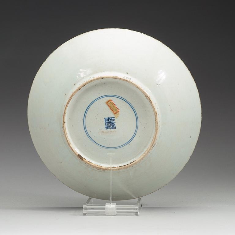 FAT, porslin. Qingdynastin, 1700-tal.