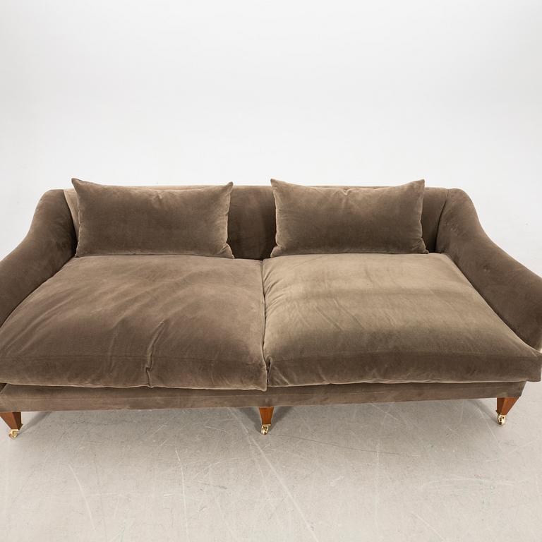 Rose Uniacke sofa "Drawing Room" England 21st century.