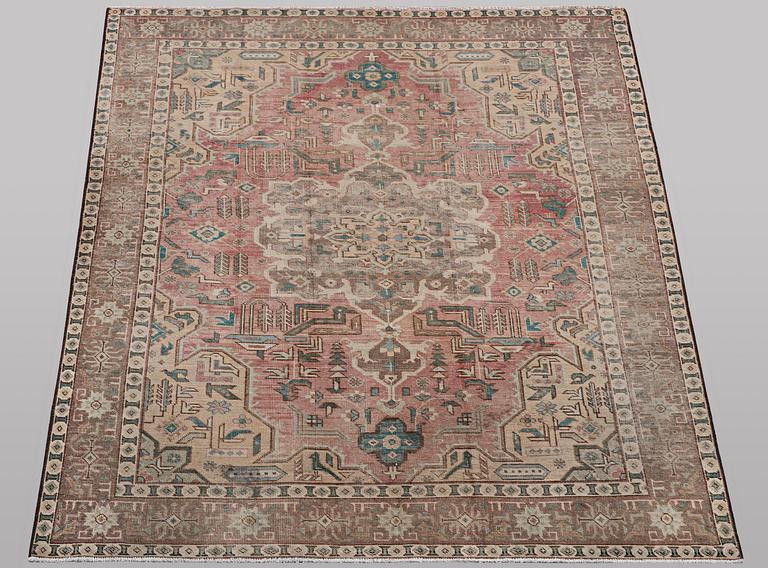 Matta, Persisk, Vintage Design, ca 195 x 133 cm.