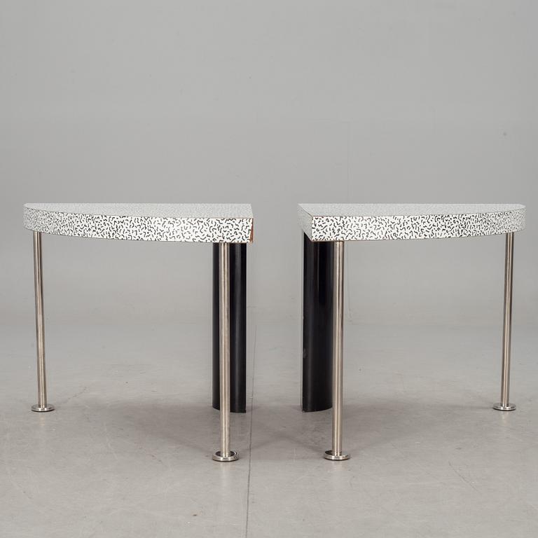 BORD, 2 st. "Cantone", Ettore Sottsass, Memphisgruppen. Italien.