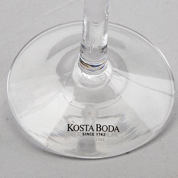 A 28 pcs 'Chateau' glasservice by Bertil Vallien Kosta Boda.