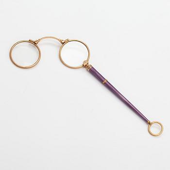 Henrik Wigström, A guilloché enamel gold-mounted lorgnette, Saint Petersburg, Russia, 1911-17.