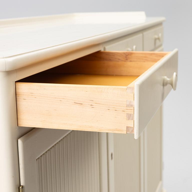 Svante Skogh, a 'Vindö' sideboard, 1900-talets andra hälft.