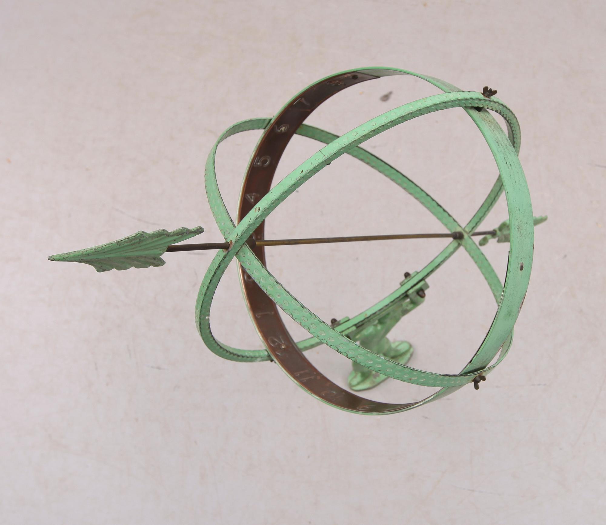 SOLUR, grönpatinerad metall, 1900-talets andra hälft.