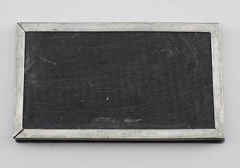 CIGARETTETUI, tenn, Wiwen Nilsson för Ystad-Tenn, 1900-talets första hälft.