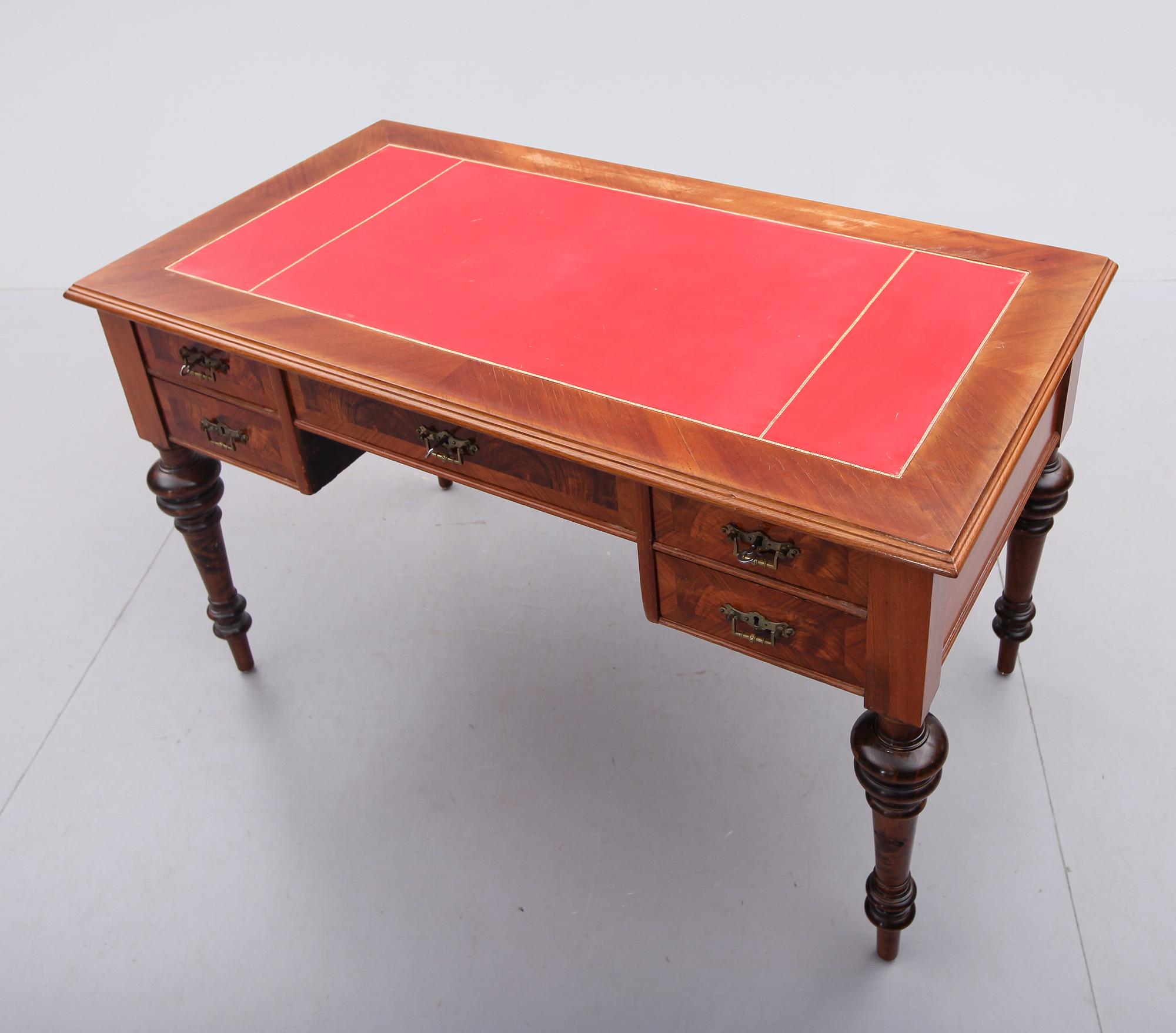 SKRIVBORD, nyrenässans, sent 1800-tal.