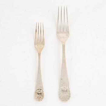 Bestickservis, 71 st, silver, modell "Snäck", MGAB, Uppsala, 1946-56.