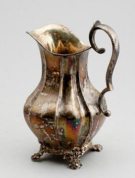 GRÄDDKANNA, silver, Gustaf Adolf Cedergren, Stockholm 1851. Vikt ca 206 g.