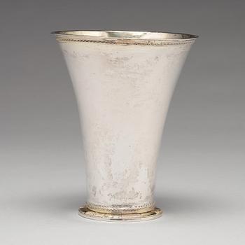 A Swedish 18th century parcel-gilt silver beaker, marks of Carl Petter Tellander, Jönköping 1775.