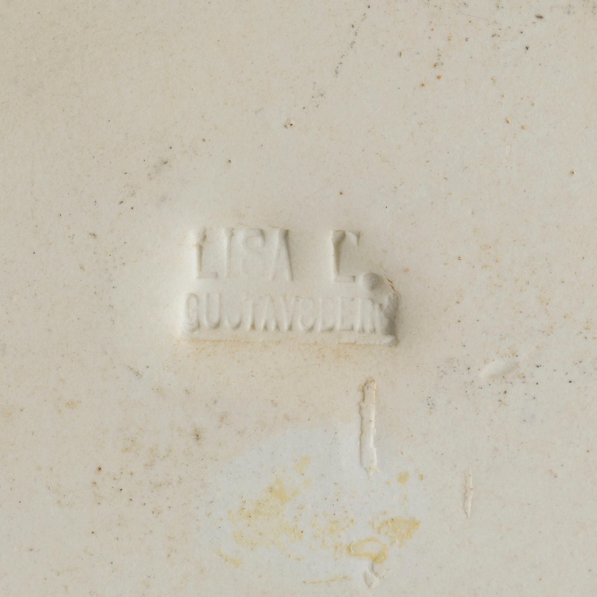 VÄGGPLATTA, Lisa Larson, Gustavsberg, "Gamla stan". Tillverkad 1963-1978.