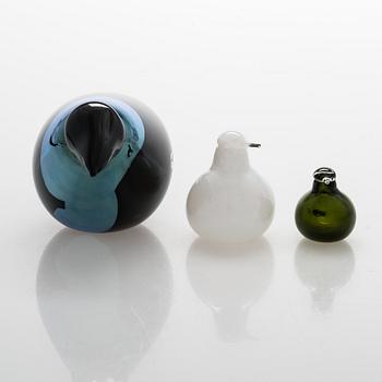 Oiva Toikka, Glasfåglar, 3 st, glas. Signerade O Toikka Nuutajärvi Notsjö.