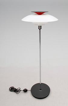 GOLVLAMPA, PH-80, Poul Henningsen för Louis Poulsen.