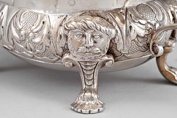 GRÄDDSNÄCKA, silver, Kristian Hammer, Stockholm 1867. Vikt ca 212 g.