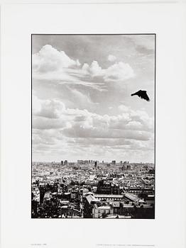 WILLY RONIS, Portfolio with 12 photographs reproduced in black and white on thick paper.  Published in 1986.