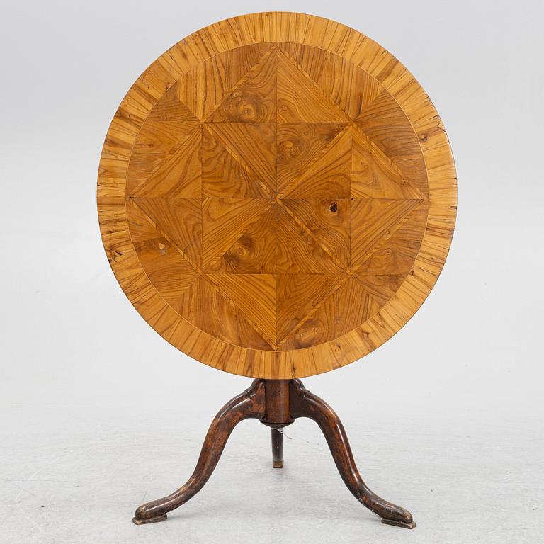 Pedestal table, 19th century.