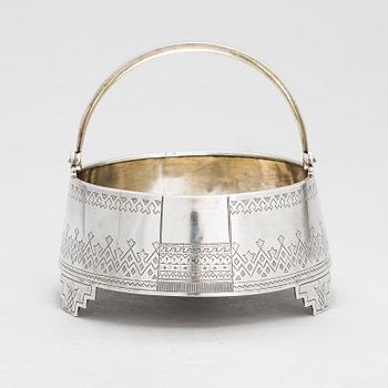 A hinged sugar bowl, unidentified maker's mark JB, Saint Petersburg 1880.