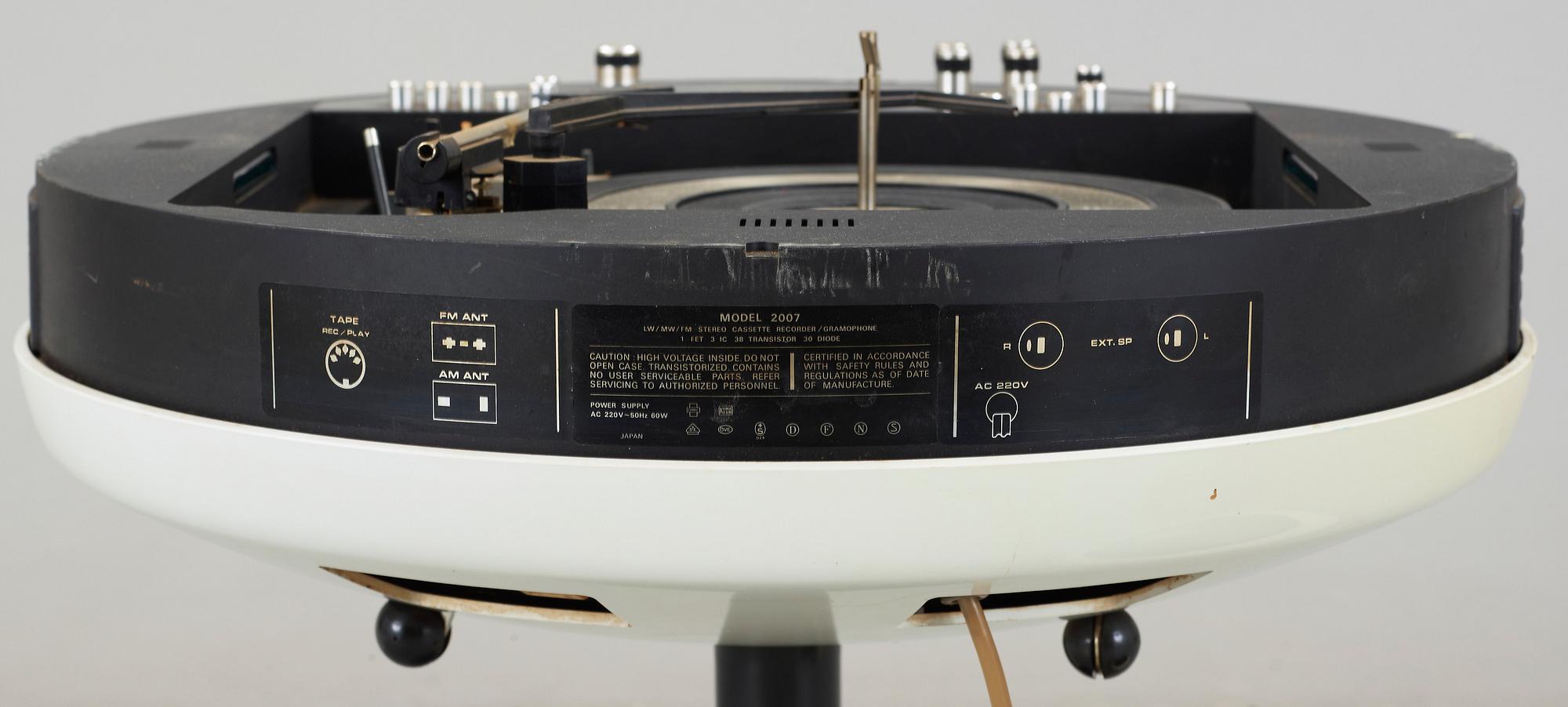 MUSIKMÖBEL, "GEC Weltron 2007 Stereo System", Japan.