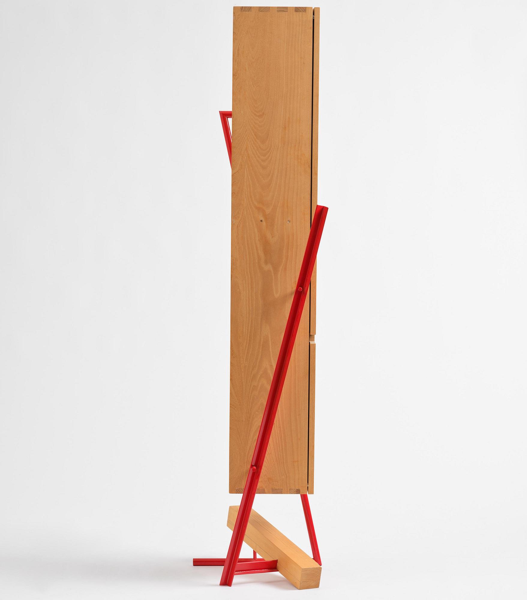 Sigurdur Gustafsson, a “Twist” cabinet, Källemo, Värnamo, 2002.