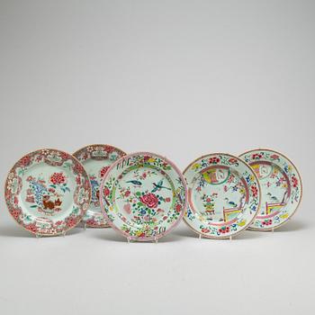 Five famille rose plates, Qing dynasty, Qianlong (1736-95).