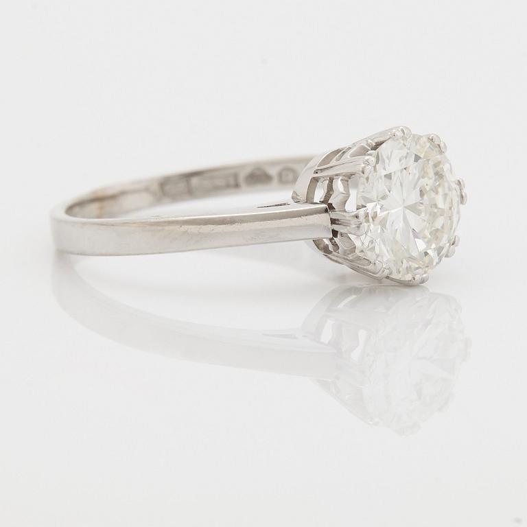 An 18K white gold ring set with a round brilliant-cut diamond weight 1.86 cts according to engraving.