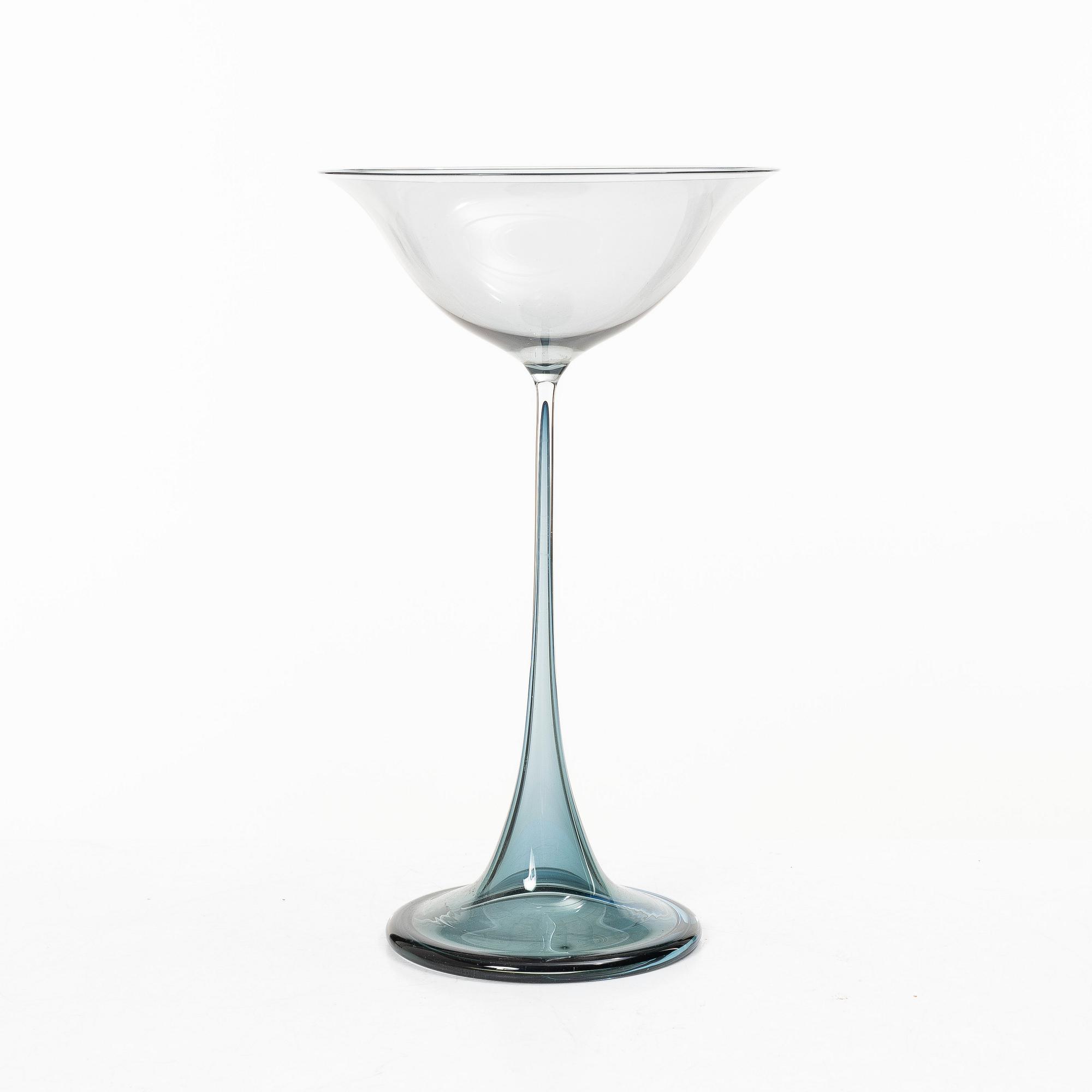 Nils Landberg, a tulip glass, Orrefors Expo, 1957.