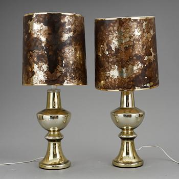 BORDSLAMPOR, ett par, glas, 1900-talets andra hälft.