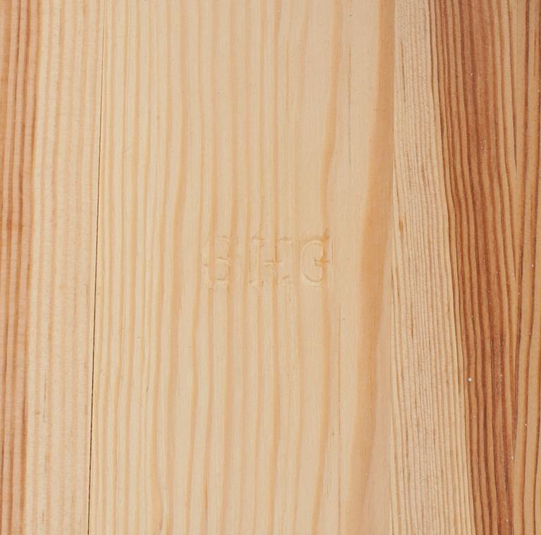 BORD, ett par, gustaviansk stil, modern tillverkning.