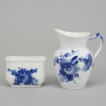 Royal Copenhagen, 28 pcs service.