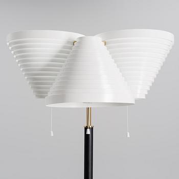 ALVAR AALTO, GOLVLAMPA, A809, Artek, Valaisinpaja.