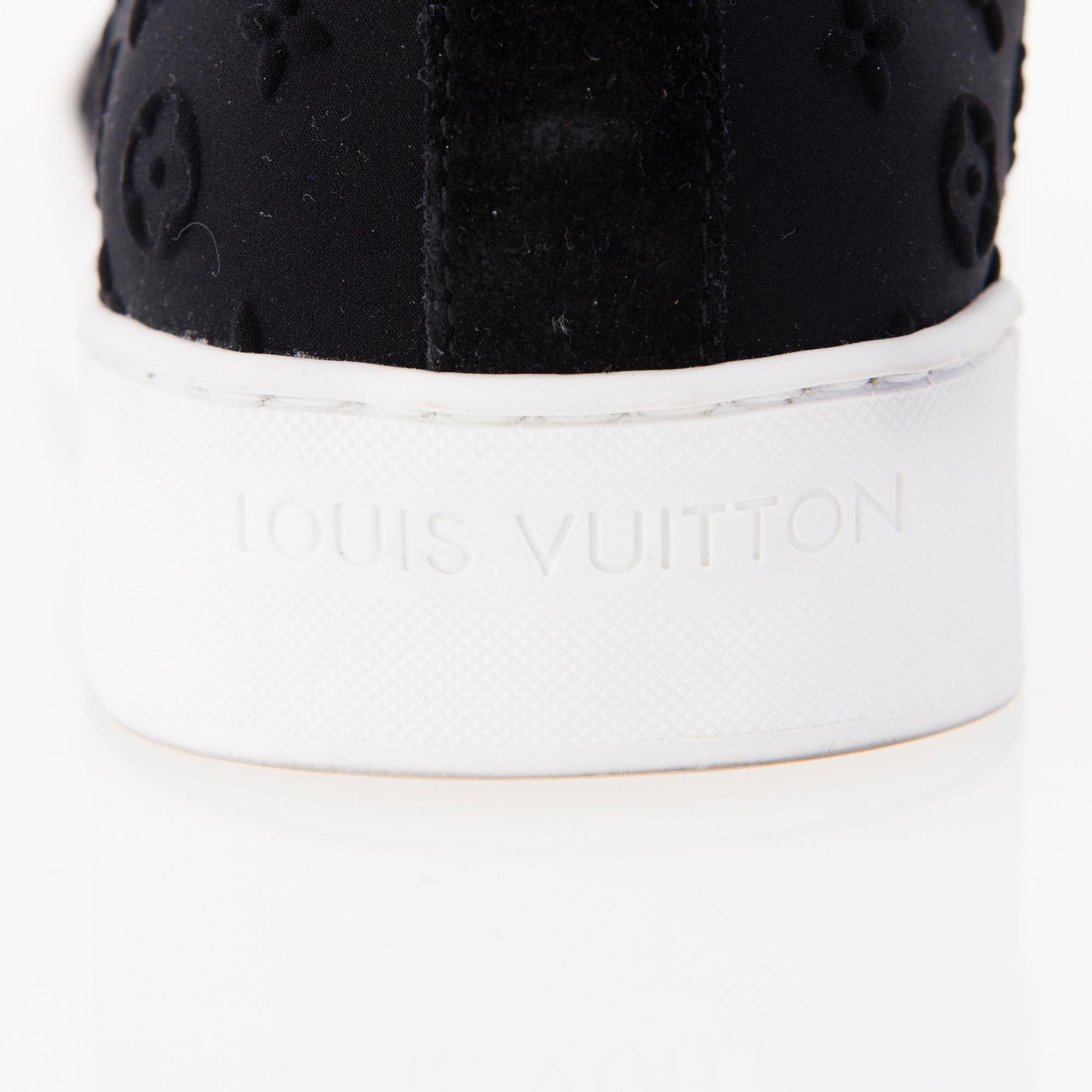 LOUIS VUITTON High Top Lace Up Sneakers in size 39.