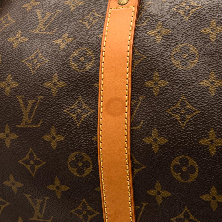 Louis Vuitton, a Monogram Canvas 'Keepall 55 Bandoulière' weekend bag.