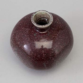 BERNDT FRIBERG, a stoneware vase from Gustavsberg Studio, 1976.