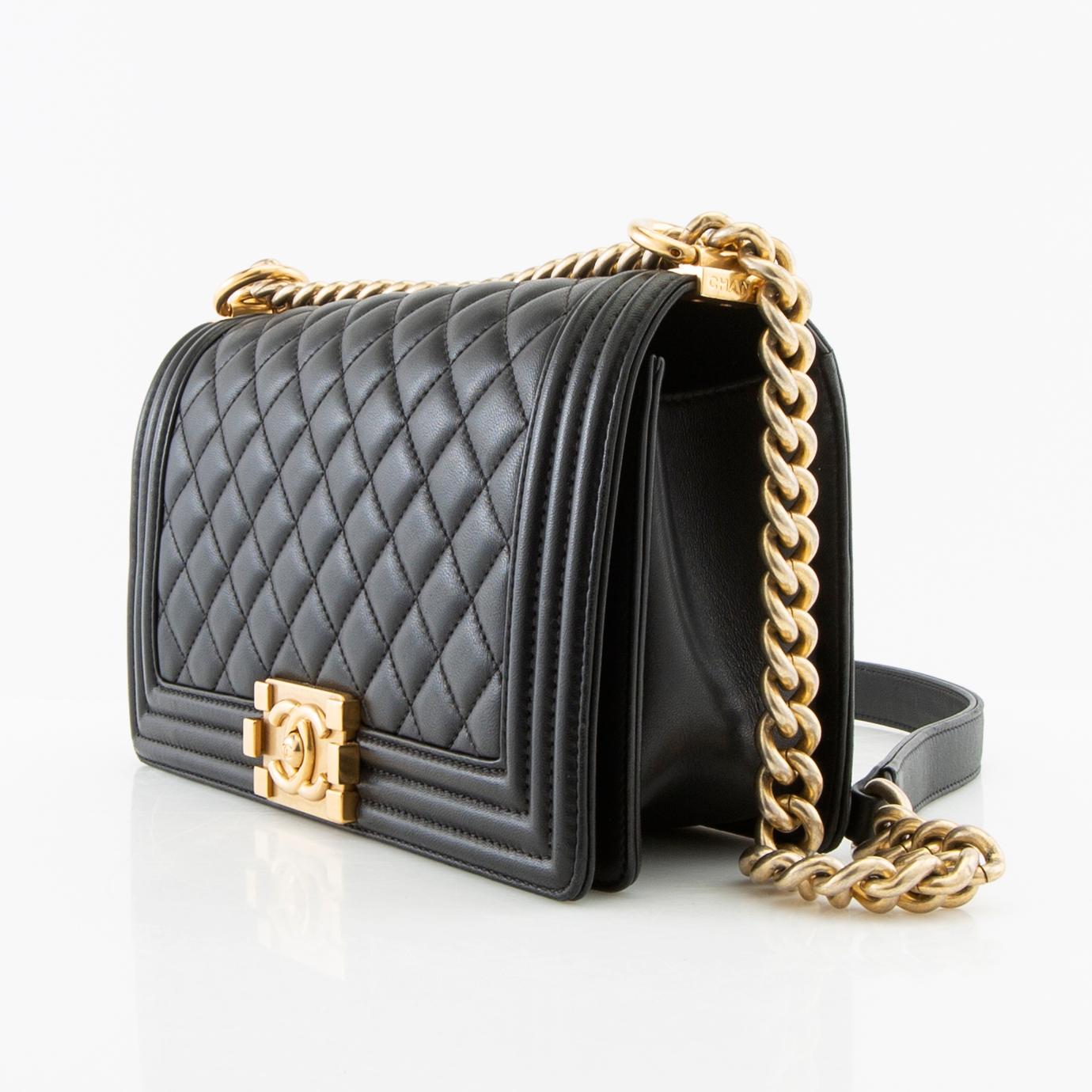 Chanel,.
