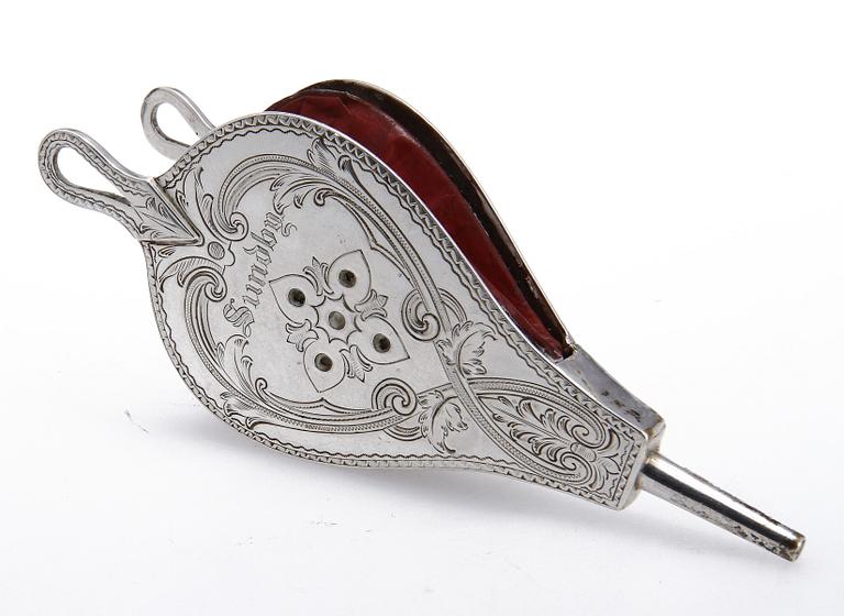 BLÅSBÄLG, miniatyr, silver, August Wilhelm Arnesen, Stockholm, 1878.
