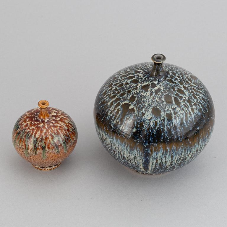 A set of seven stoneware vases, including Bertil Lundgren, Rörstrand, Klase Keramik, Gunnar Anderson and  Yngve Blixt.