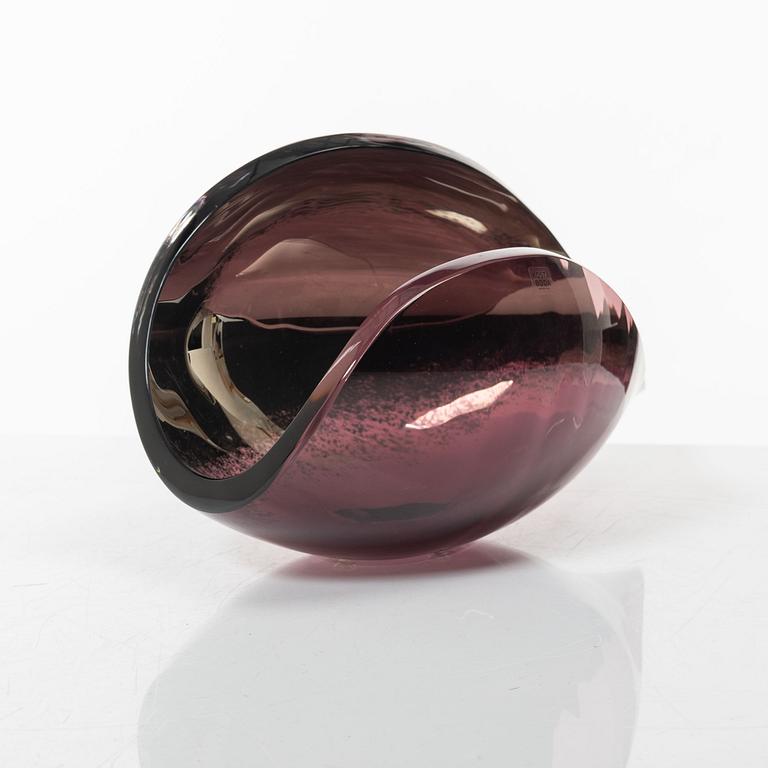 Lena Bergström, "Folium", ur serien "Tellus", Kosta Boda, 2019.