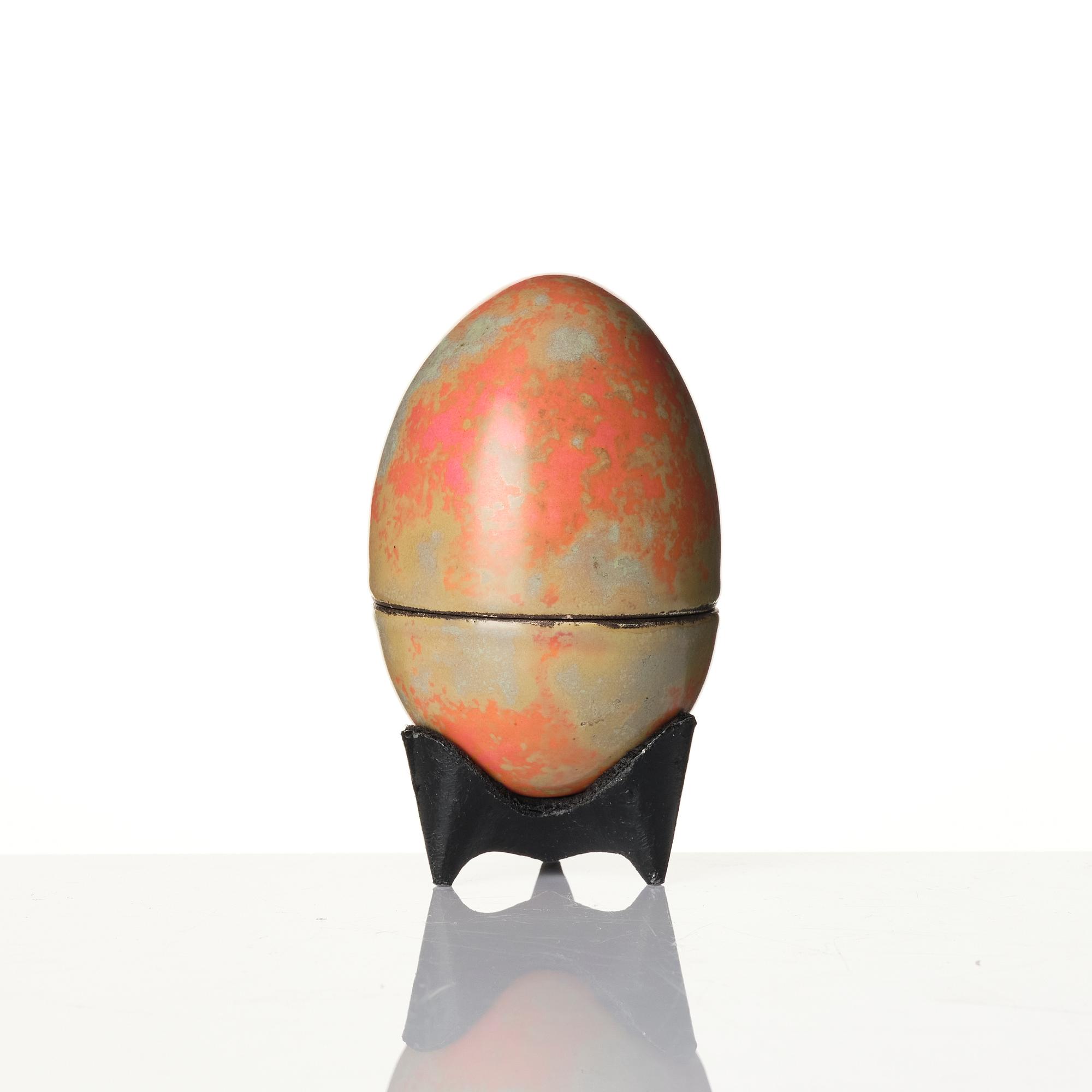 Hans Hedberg, a faience sculpture of an egg, two-part, Biot, France.