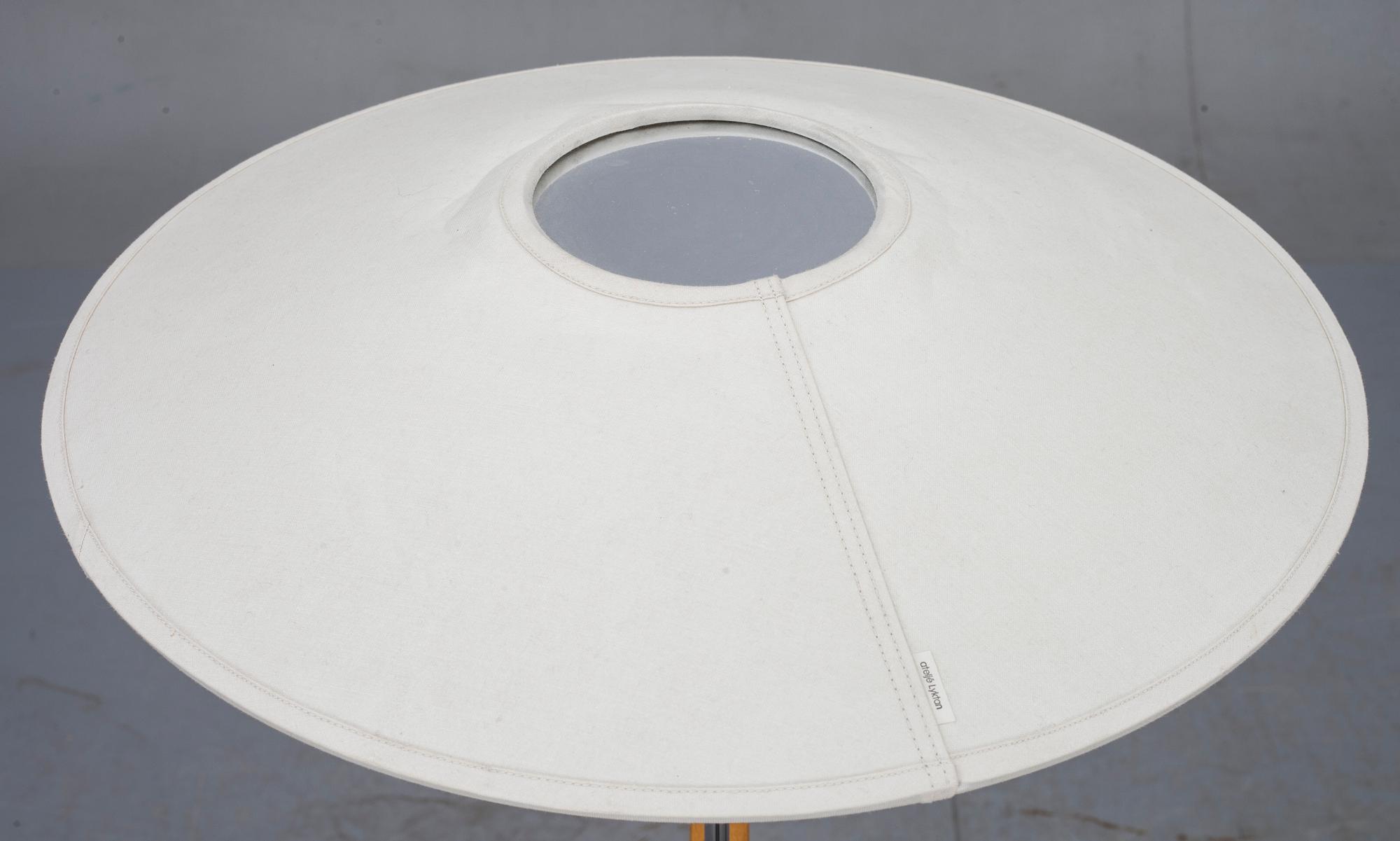 GOLVLAMPOR, ett par. "Hockey" Ateljé Lyktan.