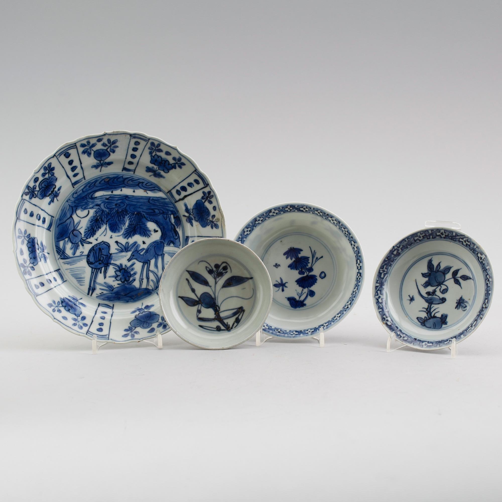 TALLRIK SAMT FAT, 3 st, porslin, Kina, Wan Li 1572-1619.